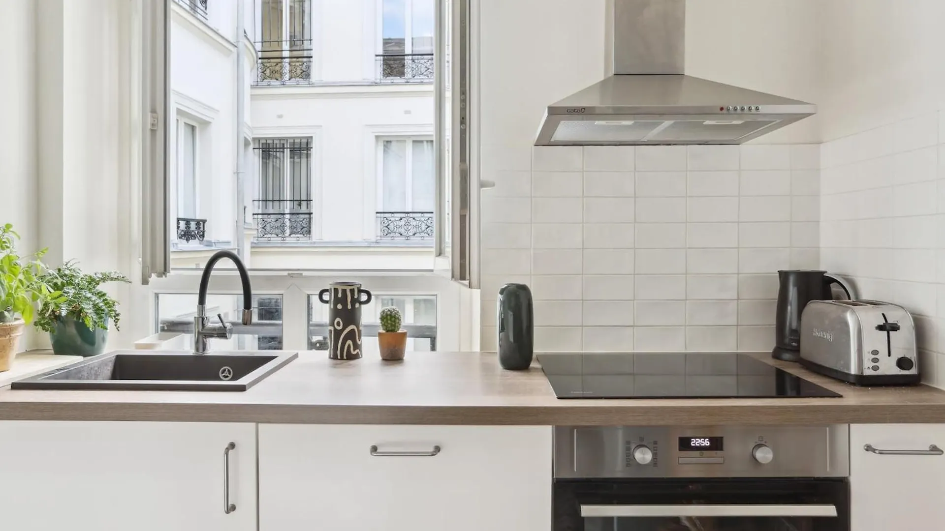 Apartment Le Marais & Les Halles - 2br - Cityapartmentstay Paris